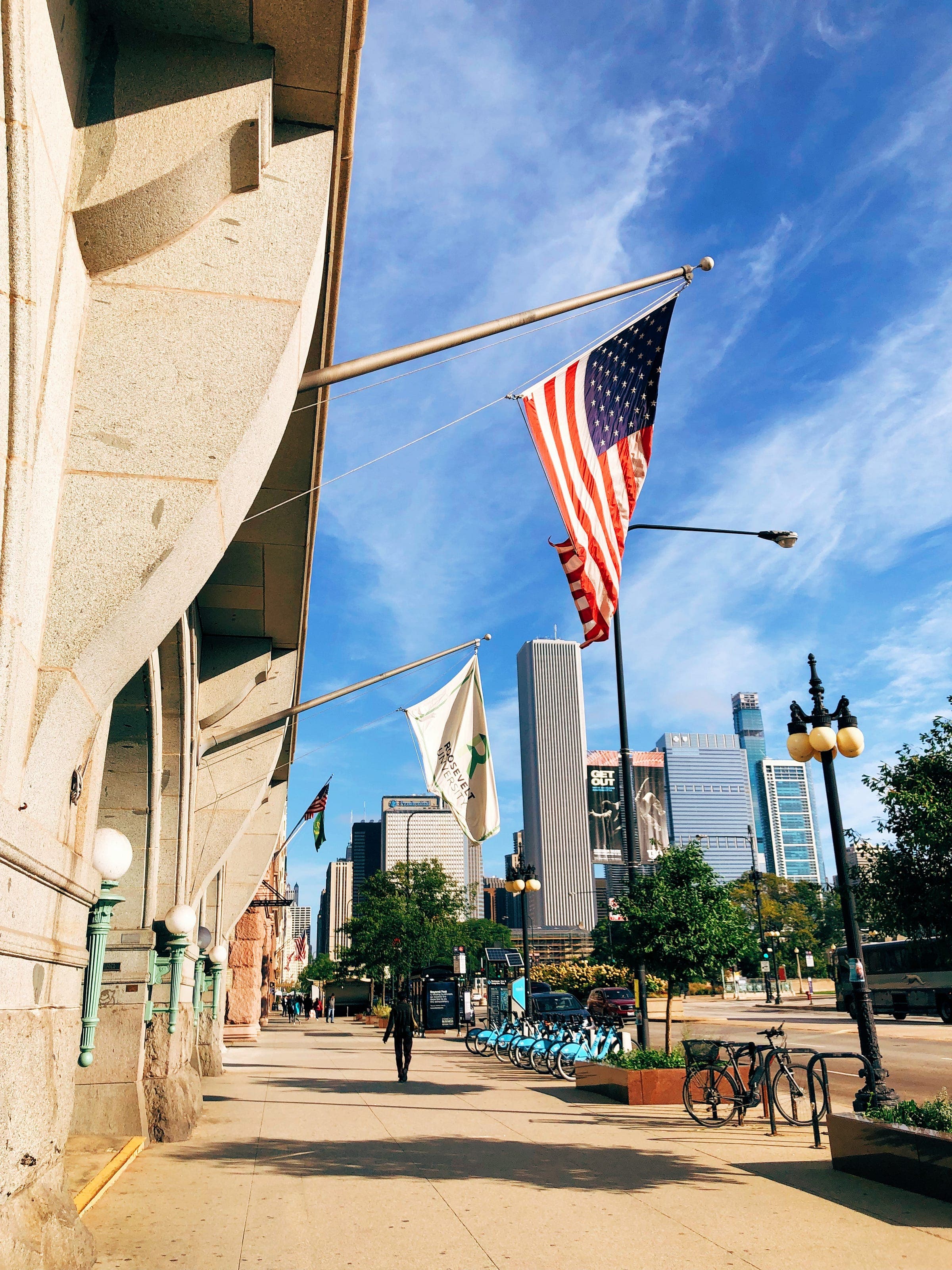 The entrance to Roosevelt University